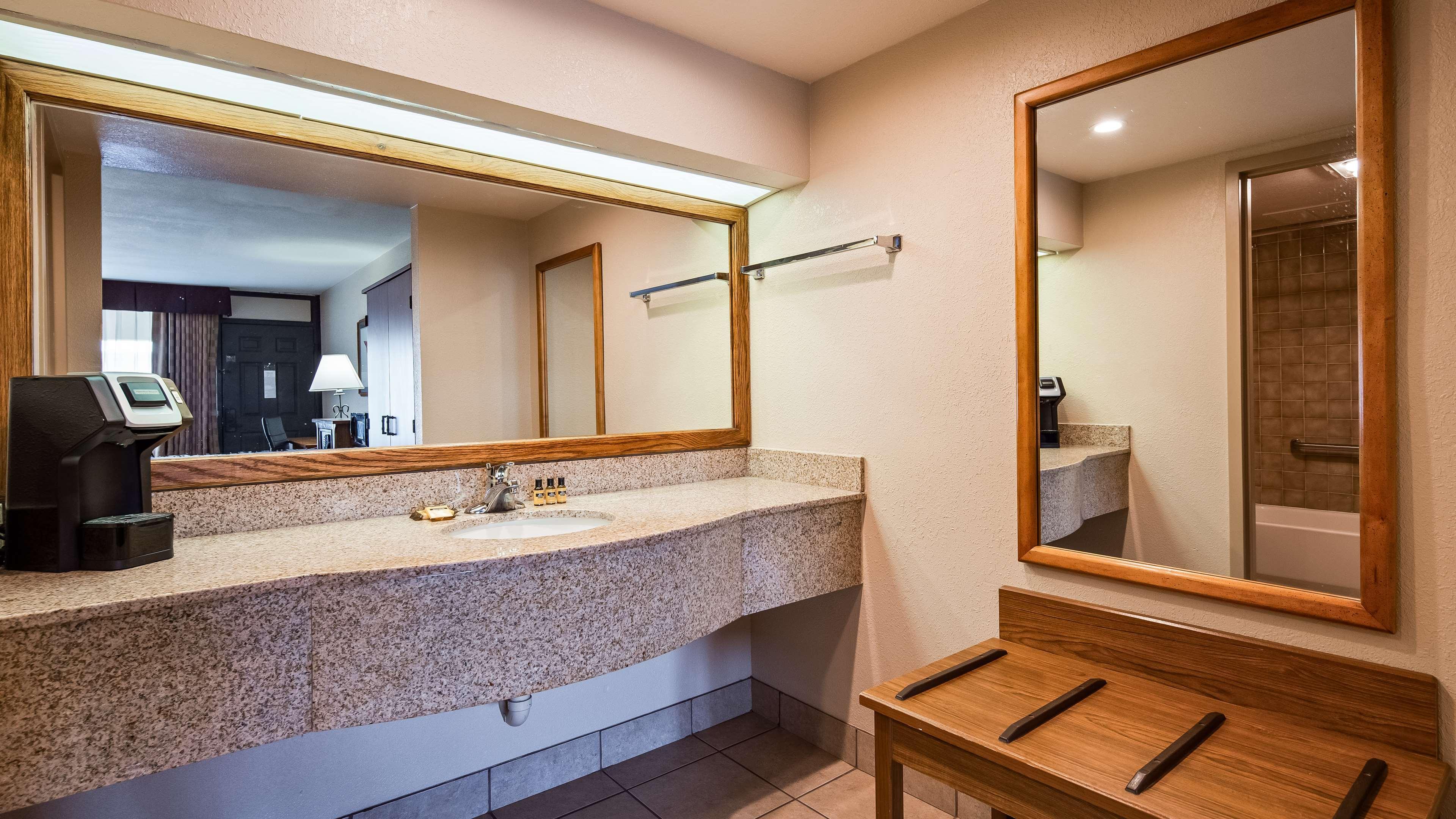 Best Western Plus Saddleback Inn And Conference Center Oklahoma City Ngoại thất bức ảnh